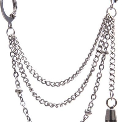 Bông tai xích nhiều lớp độc nhất huyện