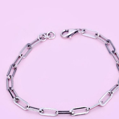 Vòng đeo tay lắc tay xích vuông xu hướng thời trang fashion new