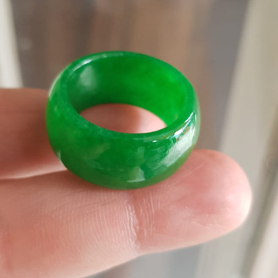️Nhẫn Nam Đá cẩm thạch xanh ngọc lý tươi bóng đẹp Nhẫn Ni 18mm x cao 11mm x dầy 3mm Hợp nam nữ mệnh mộc mệnh hỏa mệnh Thủy đeo ni nhỏ 18mm đẹp ạ