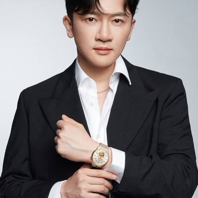 Đồng hồ nam chính hãng IW Carnival IW613G-1,Kính sapphire chống xước,Chống nước 50m,BH 24 tháng,Máy Cơ Automatic nhật bản,dây thép không gỉ 316L,mặt trắng dây trắng vàng lộ cơ