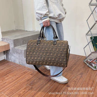 Túi xách du lịch phong cách mới - BEE GEE T1092