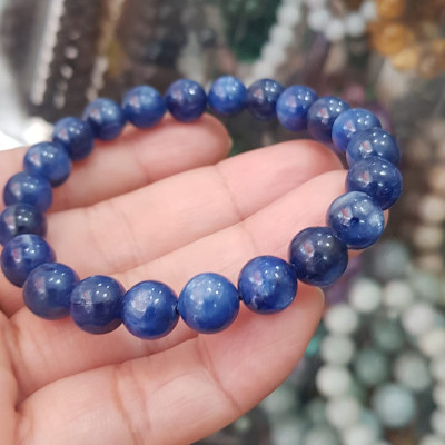 Vòng tay nữ đá  kyanite tự nhiên cao cấp hay đá Sapphire nước xanh dương Đậm bóng đẹp 8,5mm nữ mệnh Thủy mệnh Mộc đeo ạ