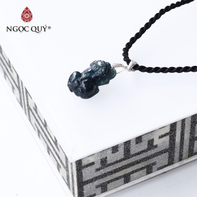 Mặt dây chuyền tỳ hưu sapphire mệnh thủy, mộc - Ngọc Quý Gemstones