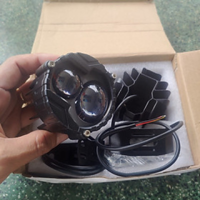 đèn trợ sáng p80 5 chế độ cực chất kiêm autu phassing có trợ pha laze , cos vàng pha trắng , demi mắt quỷ (giá 1 đèn)