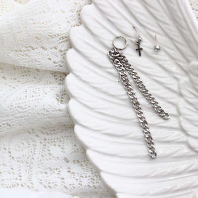 Bộ ba bông tai hot trend cá tính