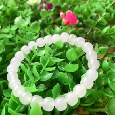 Vòng Tay Phong Thủy May Mắn Đá Ngọc Hoà Điền TRẮNG Tự Nhiên  Size 8mm Màu Trắng Ngọc bóng đẹp  Nữ mệnh Kim mệnh Thủy ạ
