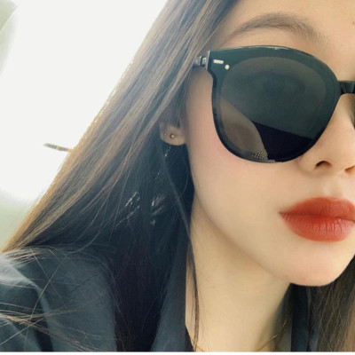 Kính râm unisex chống nắng, chống chói lóa cao cấp + Tặng Hộp đựng, khăn lau