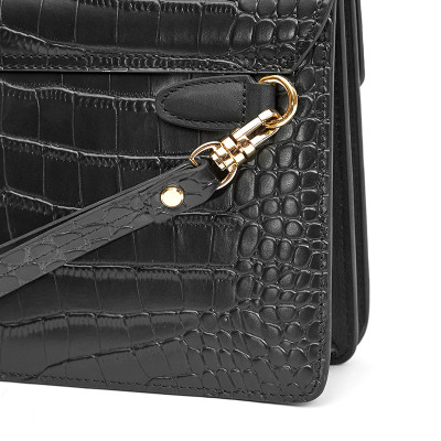 VÍ NAM CẦM TAY - LQK-220024FL-A-BLK