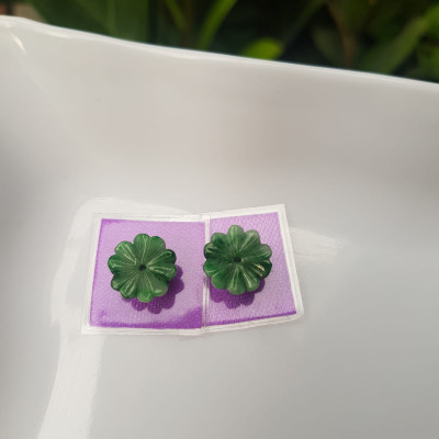 Đôi Bông Tai Hoa Mai Trái Tim kiểu mới đẹp Ngang 12mm x Dầy 3mm Đá Ngọc cẩm thạch tự nhiên xanh ngọc bóng đẹp Nữ mệnh Thủy Mộc Hỏa bọc vàng đeo rất đẹp sang ạ