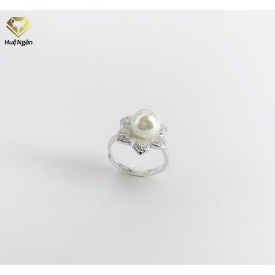 Nhẫn bạc Ý 925 Huệ Ngân - Hoa sen trắng RR1169