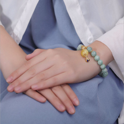 Vòng tay ngọc phỉ thúy mix hổ phách sáp ong VT079