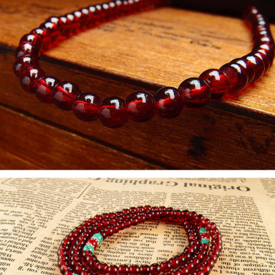 Combo Vòng đeo tay phong thủy Khóa Trường Mệnh chất liệu đá Ngọc Hồng Lựu, kèm hộp đựng lót Nỉ