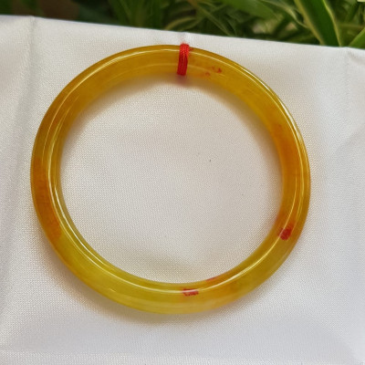 Vòng tay nữ đá Cẩm thạch Vàng Anh Tươi  sáng bóng mới đẹp quá các Chị Em ơi Ni nhỏ 48mm x cọng 6mm chuẩn hợp Nữ mệnh Kim, mệnh Thổ, mệnh Thuỷ 30kg - 48kg màu vàng tươi món quà ý nghĩa dành cho các chị em nữ đeo tươi đẹp xinh may mắn cả năm ạ