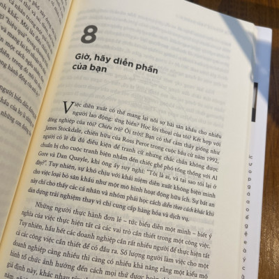 (Bìa cứng) THE EXPERIENCE ECONOMY- Nền Kinh Tế Trải Nghiệm - Biến Dịch Vụ Của Bạn Thành Trải Nghiệm Khách Hàng - Joseph Pine II và James H. Gilmore – Trần Xuân Hải và nhóm Misionizer dịch -Alphabooks – Nhà Xuất Bản Công Thương