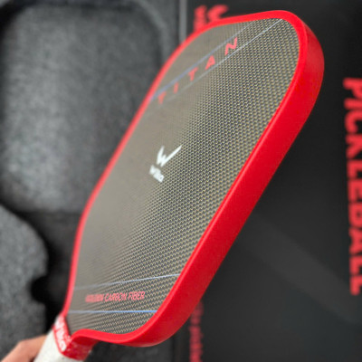 Vợt Pickleball Wi-ka Titan với mặt vợt bằng Titanium vàng siêu bền, tối ưu trọng lượng, kiểm soát bóng tốt - Hàng công ty