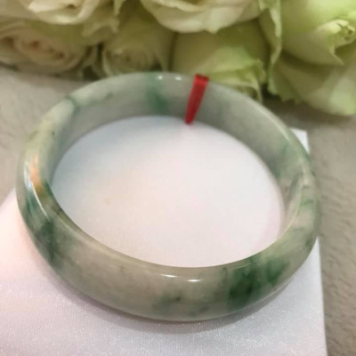 VÒNG NAM ĐÁ CẨM THẠCH TỰ NHIÊN  BẢN HẸ LÝ A SỊN 61MM CAO 13,9MM MÀU TRẮNG TRONG XANH LÁ VÂN NAM 70KG TỚI 85KG