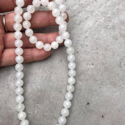 Vòng Chuỗi Đeo Cổ Đẹp Mới Đá Ngọc Hoà Điền Tự Nhiên  Size 8mm Màu Trắng Ngọc Đẹp  Nữ mệnh Kim mệnh Thủy ạ