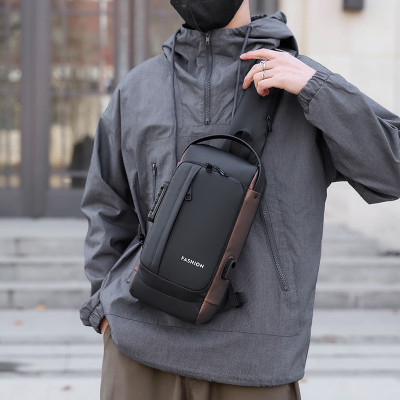 Túi đeo chéo nam phong cách mới  - BEE GEE DCN9318