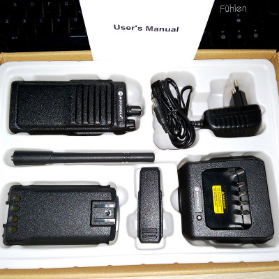 Bộ đàm Motorola GP3588 Plus phiên bản mới kèm tai nghe bộ đàm Motorola | Bộ đàm công suất lớn, khoảng các liên lạc xa lên tới 4km, sử dụng công nghệ X-pand lọc tạp âm bên ngoài, đàm thoại liên tục lên tới 16 giờ – Hàng nhập khẩu