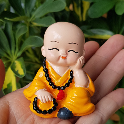 Bộ 04 chú Tứ Không đeo chuỗi 5cm kèm chậu lá sen và chân đế ngang 5 ô Tài Lộc Phát