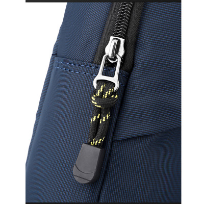 Túi đeo chéo nam phong cách mới  - BEE GEE DCN9256