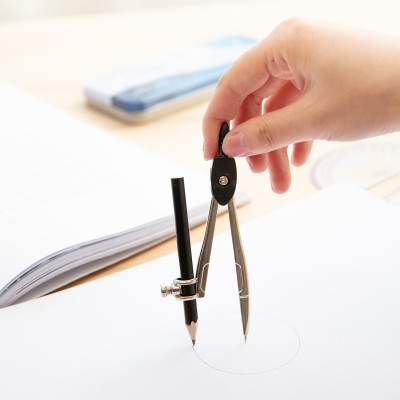 Bộ Compa Deli, Bạc Gồm 8 Dụng Cụ/Bộ - EG30505