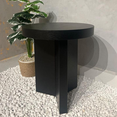 Bàn sofa góc mặt tròn chân 3 cạnh sang trọng SMLIFE Clary 3C | D165,1 x R48,3 x C77,5cm | gỗ Cao Su và Veneer Sồi