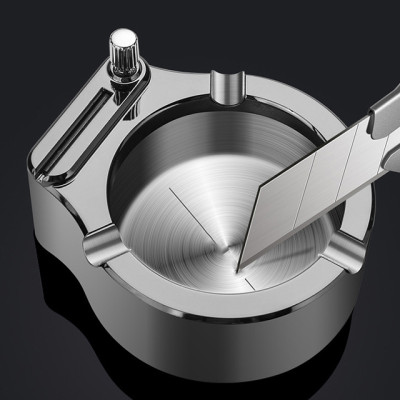 Gạt tàn có quẹt lửa (bật lửa) bằng kim loại 