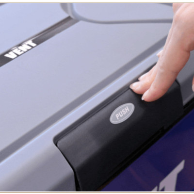 Thùng đá giữ nhiệt đa năng Vent Master Cool tặng kèm khay đá Yukipon Block 8 viên - nội địa Nhật Bản