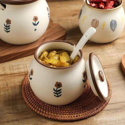 HŨ ( ÂU ) 1200ML BẰNG SỨ ĐỰNG MỠ, THỐ SỨ ĐỰNG GIA VỊ, CÓ NẮP + THÌA, CHỊU NHIỆT CAO, HŨ MUỐI DƯA HỌA TIẾT HOA LÁ XINH - HÀNG CHÍNH HÃNG MINIIN
