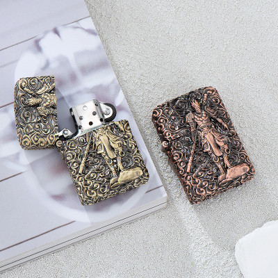 Hột Quẹt Bật Lửa Gas Đá YF832 Đắp Nổi Họa Tiết Tôn Ngộ Không Cưỡi Mây - Giao Màu Ngẫu Nhiên