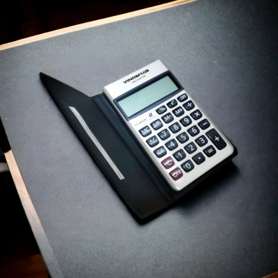 Máy Tính Bỏ Túi LC-403VN Bảo Hành 2 Năm - Có Vỏ Giả Da Simili