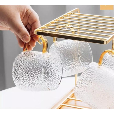 COMBO BỘ BÌNH ĐỰNG NƯƠC UỐNG 6 CỐC KÈM GIÁ TREO VÀ KHAY TRE CAO CẤP ( TẶNG 6 THÌA HOA MAI MẠ VÀNG )