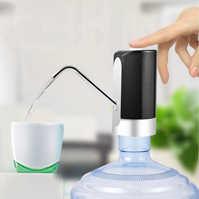 Dụng cụ bơm nước tự động cho bình nước khoáng