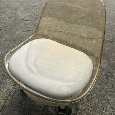 Ghế đôn bánh xe tiện lợi Juno Sofa loại tốt dễ ráp đẹp bền chắc (giao màu ngẫu nhiên)