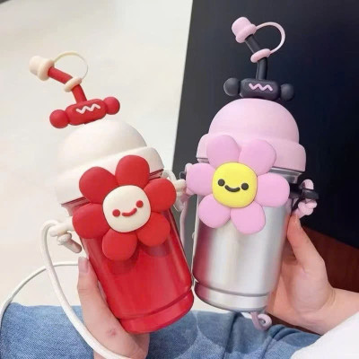 Bình Giữ Nhiệt Hoa Dễ Thương 700ML Inox 316 Cao Cấp – Kèm Ống Hút, Dây Đeo, Sticker & Cọ Vệ Sinh - HÀNG CHÍNH HÃNG MINIIN