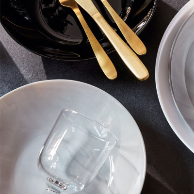 Đĩa thủy tinh Luminarc Diwali Granit Marble 25cm - P9908