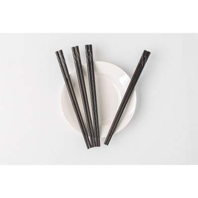 Hộp 10 đôi đũa cẩm xoắn PHUSANG được làm từ gỗ tự nhiên không chất bảo quản dùng trong nhà hàng khách sạn và bàn ăn và xào nấu