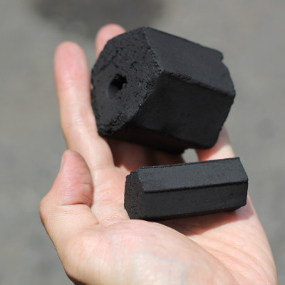 Combo 3 hộp than không khói làm từ Gáo dừa chính hãng R2D dùng cho tiệc nướng BBQ (tổng 7 kg than) an toàn cho sức khoẻ