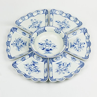 Bộ Đồ Ăn Hoa Mặt Trời Bát Tràng Men Ngọc - Khử Chì Và Kim Loại Nặng - Bèo Sen -55cm