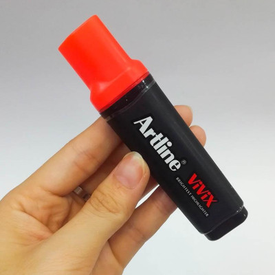 Bút Dạ Quang Artline Art 670