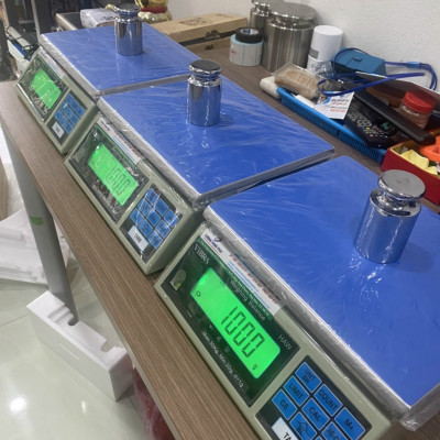 Cân Điện Tử Vibra HAW 15KG 