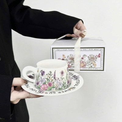 Bộ Sứ Cao Cấp Hoa Mùa Xuân Vintage (bộ gồm: Tách trà, đĩa lót tách trà + giỏ sứ + cốc sứ + ấm trà sứ) Hàng chính hãng