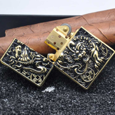 Vỏ Hột Quẹt Bật Lửa Đẹp Độc Lạ Zorro Z-KJ1003D Màu Vàng Cổ Họa Tiết Kì Lân 3D Nổi - dùng xăng bấc đá cao cấp