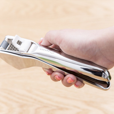 Dụng cụ kẹp vụn tỏi cầm tay thép không rỉ - Hàng nội địa Nhật Bản