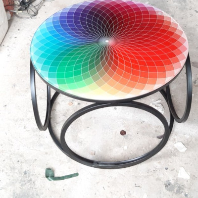 Bàn sofa kính hiện đại hình tròn Juno Sofa