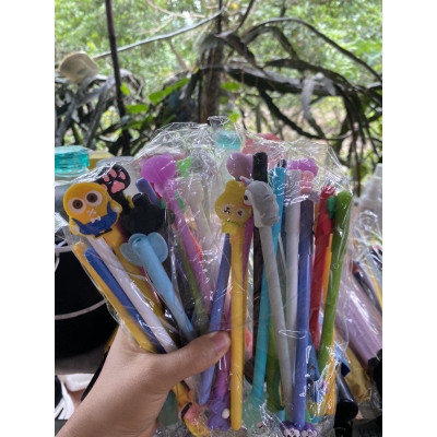 Set  túi 20 cây bút bi thú cho bé ,nhiều màu sắc ,ngộ nghĩnh xinh xắn đáng yêu cho bé lựa chọn 