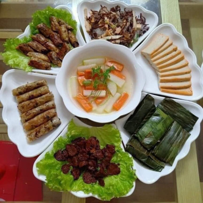 Bộ Bát Đĩa Hoa Mặt Trời 7 Chi Tiết, Bộ Bát Đĩa Bày Cỗ Trong Gia Đình Loại Lớn