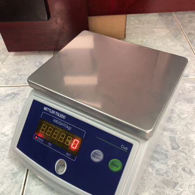 Cân Điện Tử METTLER TOLEDO CUB 7.5 kg
