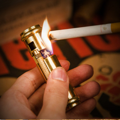 Vỏ Hột Quẹt Bật Lửa Xăng Đá TC03 Z5 Kiểu Dáng Độc Lạ Cao Cấp Đánh Lửa Kiểu Mới - Dùng Xăng Bấc Đá